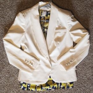 White jacket blazer